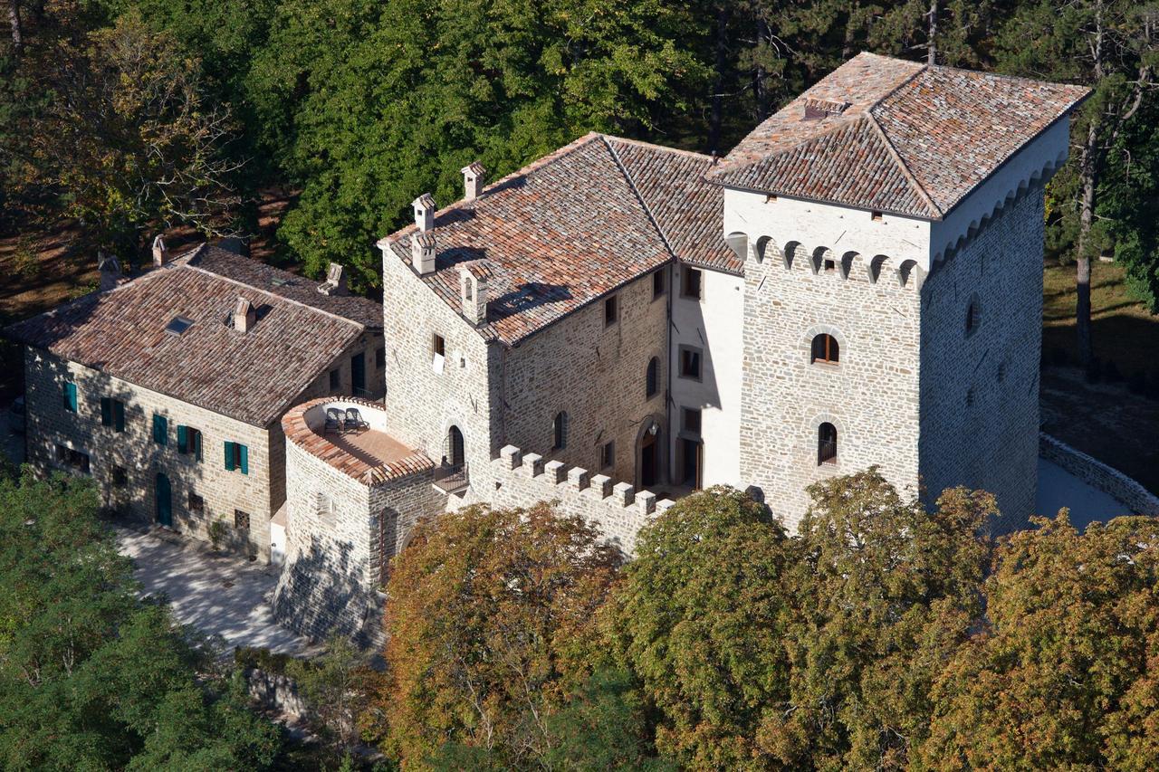 منزل الضيف Carbonesca  في Castello Di Magrano المظهر الخارجي الصورة